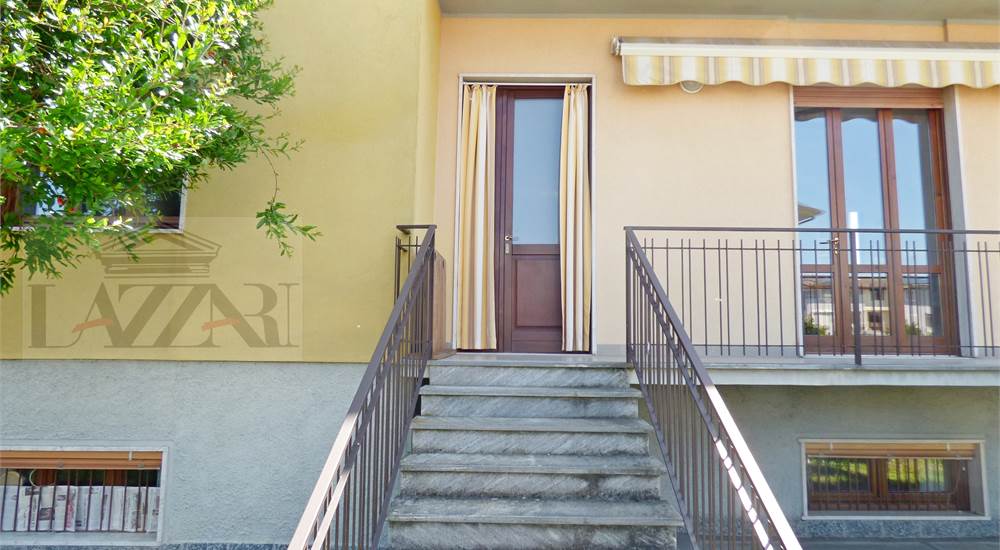 ACCESSO APPARTAMENTO